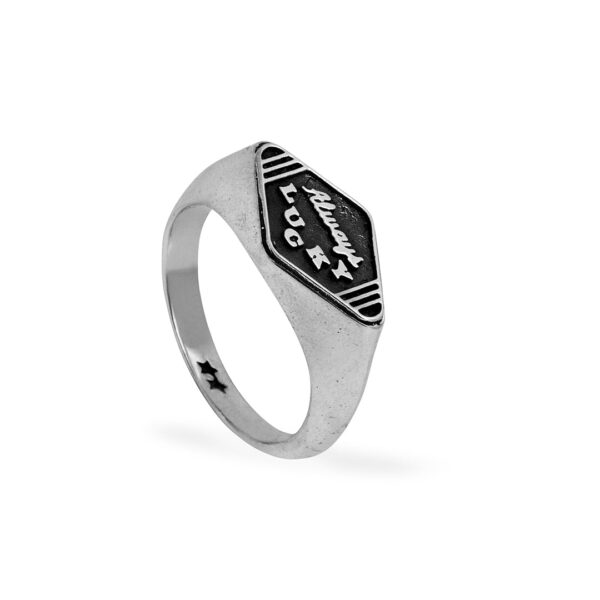 Twojeys Motel Ring