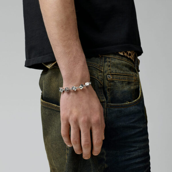 Twojeys All-round Dice Bracelet