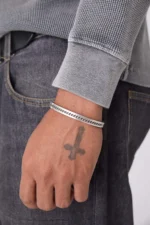 Twojeys Icon Stars Closed Bangle